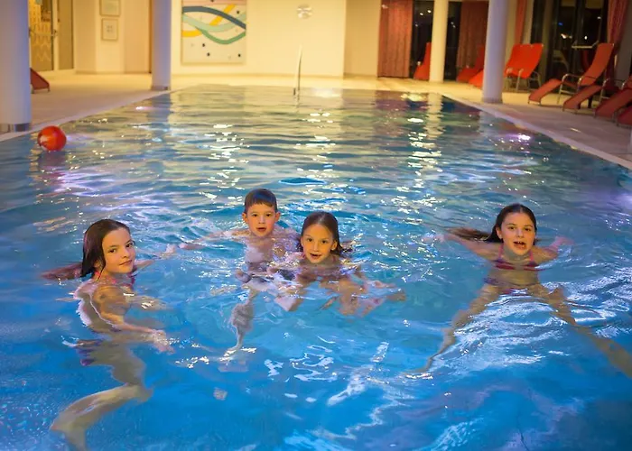 Hotel Amadeus Micheluzzi 4*