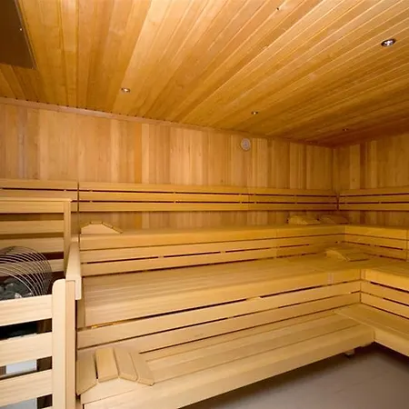 ホテル Amadeus Micheluzzi ザーファウス