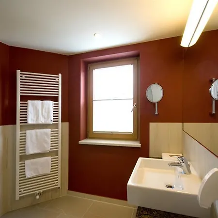 Amadeus Micheluzzi 4*