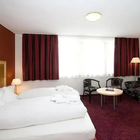 Amadeus Micheluzzi 4*